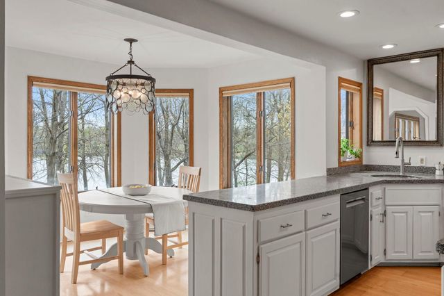 8480 Montgomery Court, Eden Prairie, MN 55347