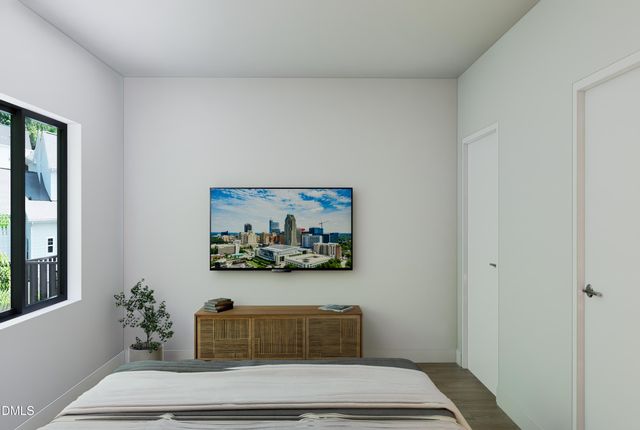 709 E Lenoir Street 307, Raleigh, NC 27601