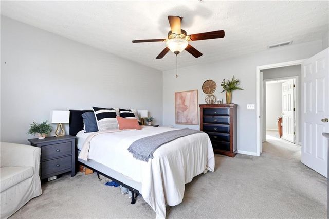 410 Lantern Lane, Woodstock, GA 30188