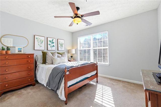 410 Lantern Lane, Woodstock, GA 30188