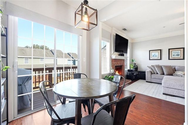 410 Lantern Lane, Woodstock, GA 30188