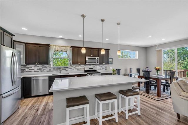 9868 Hawks Nest Drive, Verona, WI 53593