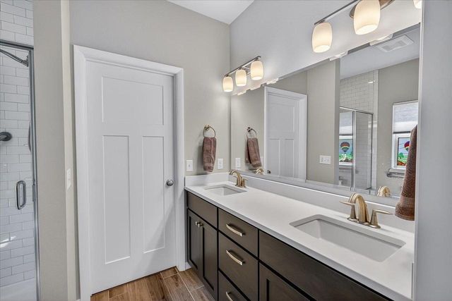 9868 Hawks Nest Drive, Verona, WI 53593