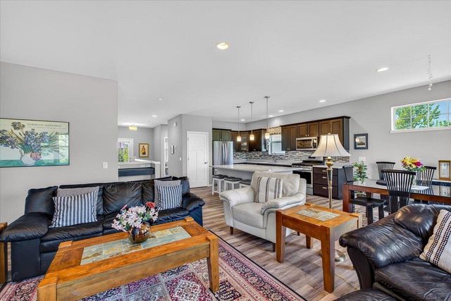 9868 Hawks Nest Drive, Verona, WI 53593