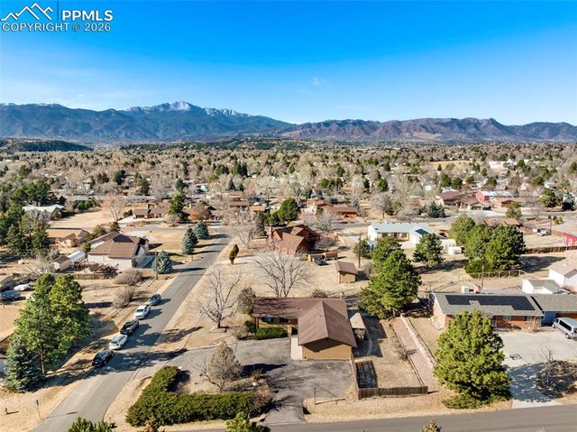 4770 Diamond Drive, Colorado Springs, CO 80918