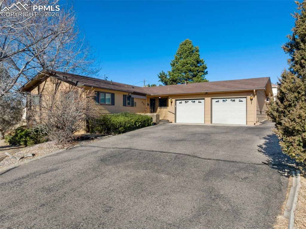 4770 Diamond Drive, Colorado Springs, CO 80918