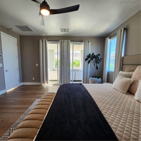 6135 Amber View Street, Las Vegas, NV 89135