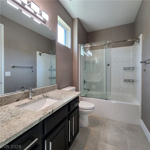 6135 Amber View Street, Las Vegas, NV 89135