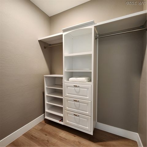 6135 Amber View Street, Las Vegas, NV 89135