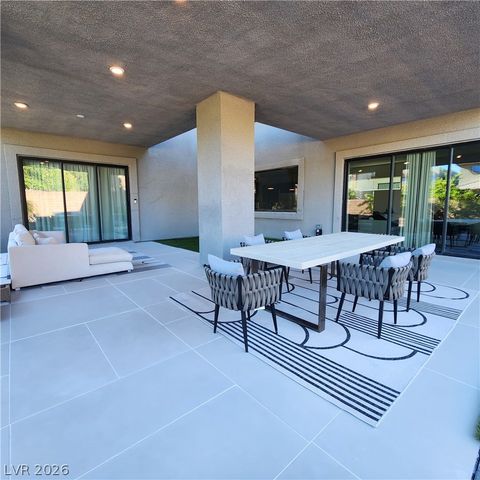 6135 Amber View Street, Las Vegas, NV 89135