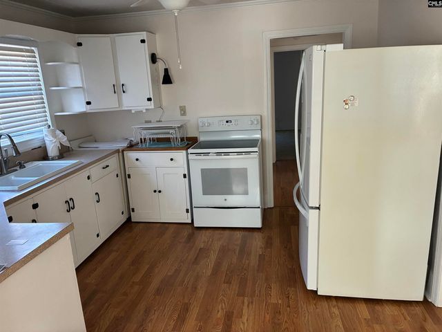 2637 Deloache Ave, Newberry, SC 29108