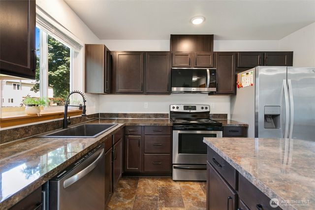 22207 126th Street E, Bonney Lake, WA 98391