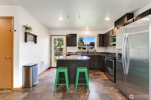 22207 126th Street E, Bonney Lake, WA 98391