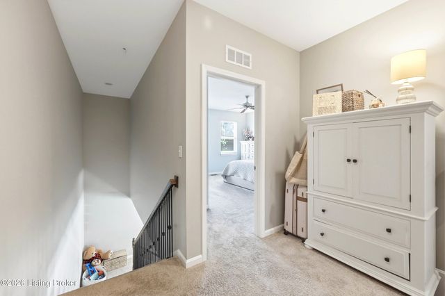 4207 Taylor Cove Ct, Louisville, KY 40220