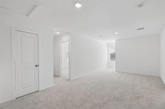 335 Ice Shore Trail, Dayton, TX 77535
