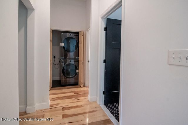 9 Iroquois Lane, Hurley, NY 12443