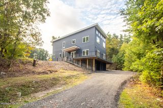 9 Iroquois Lane, Hurley, NY 12443