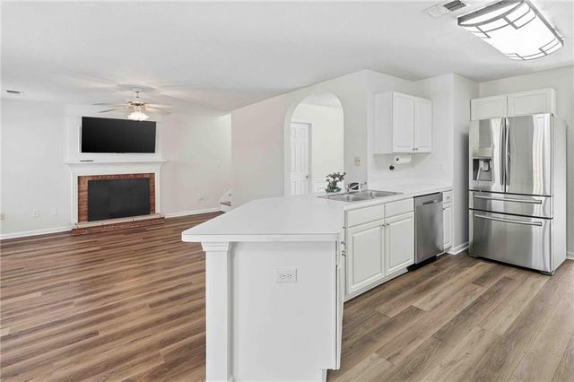 1356 Lamont SW Drive, Mableton, GA 30126