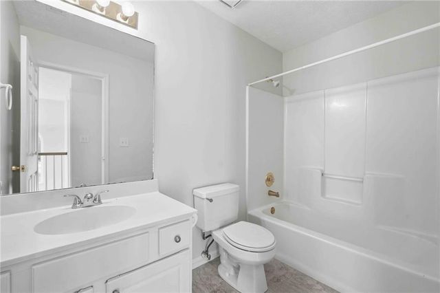 1356 Lamont SW Drive, Mableton, GA 30126