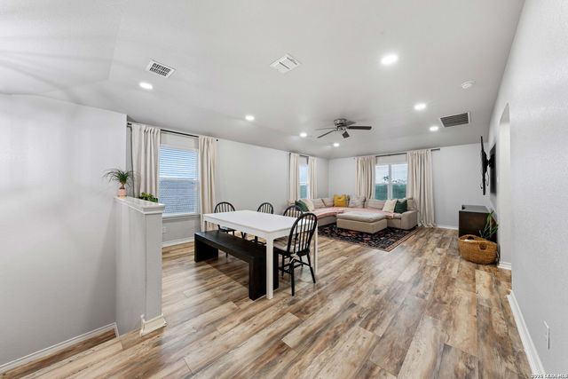 8015 Pandora Star, San Antonio, TX 78252