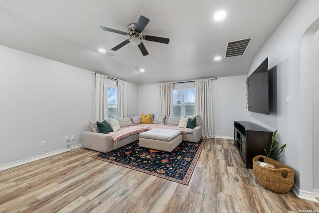 8015 Pandora Star, San Antonio, TX 78252