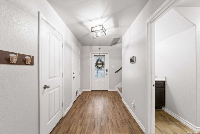 8015 Pandora Star, San Antonio, TX 78252