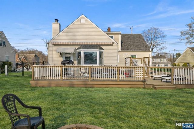 520 Riverview Road, Pompton Lakes, NJ 07442