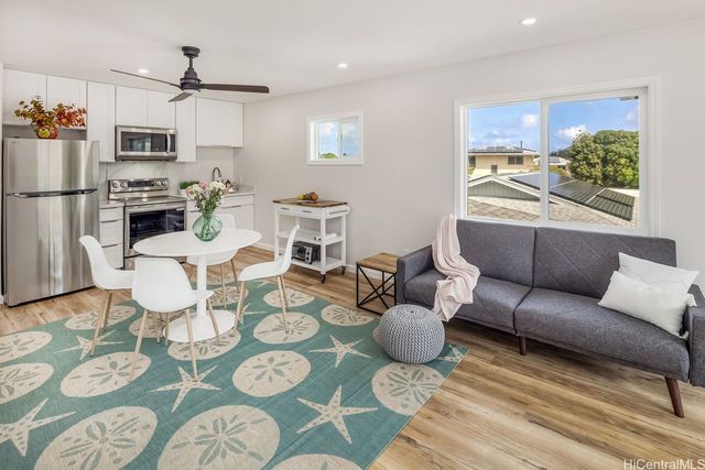 1244 Keolu Drive, Kailua, HI 96734