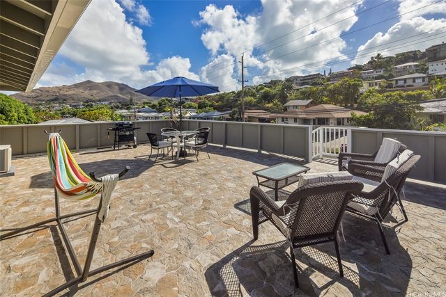 1244 Keolu Drive, Kailua, HI 96734