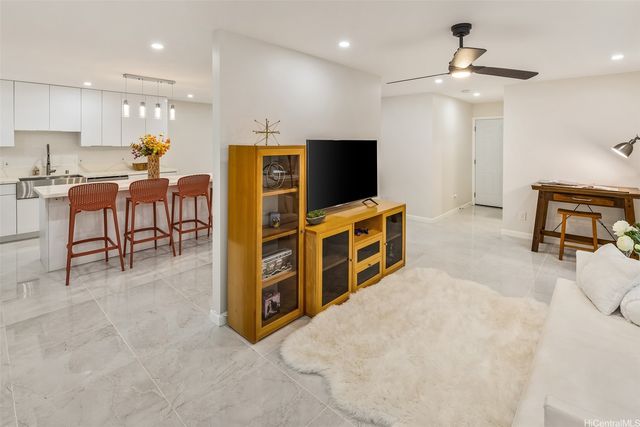 1244 Keolu Drive, Kailua, HI 96734