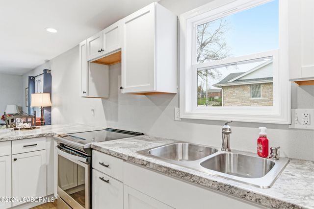 5109 WARDSVILLE ROAD, Jefferson City, MO 65101