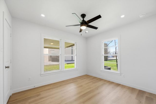 105 E Ard Street, Seagoville, TX 75159