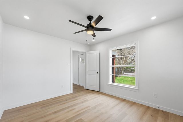 105 E Ard Street, Seagoville, TX 75159