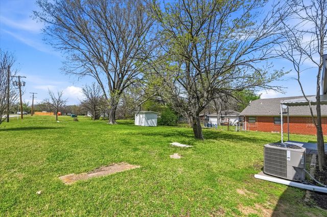 105 E Ard Street, Seagoville, TX 75159