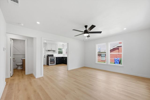 105 E Ard Street, Seagoville, TX 75159