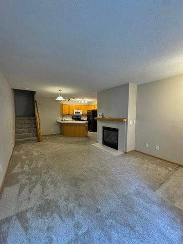 20583 Abbey Lane 148, Farmington, MN 55024