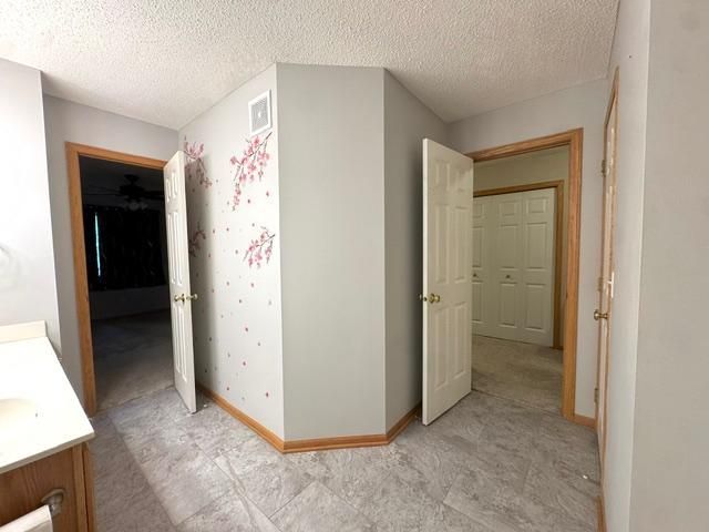 20583 Abbey Lane 148, Farmington, MN 55024