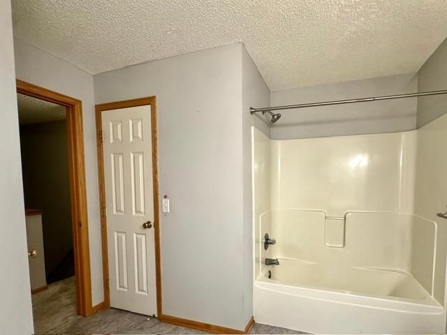 20583 Abbey Lane 148, Farmington, MN 55024