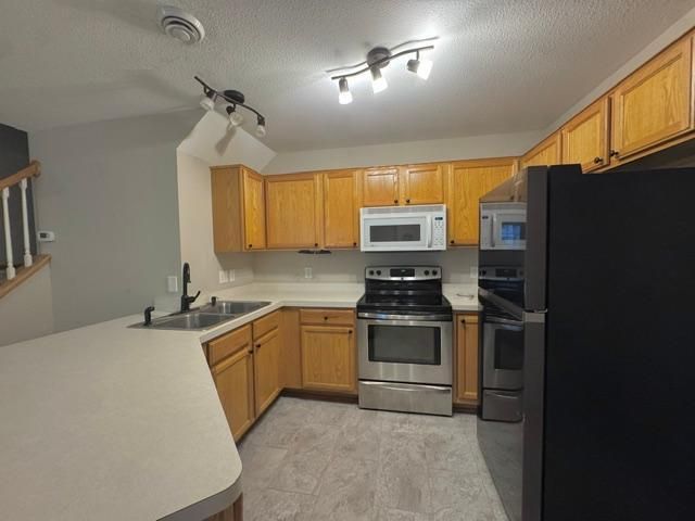 20583 Abbey Lane 148, Farmington, MN 55024