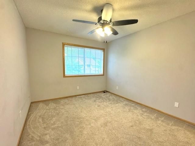 20583 Abbey Lane 148, Farmington, MN 55024