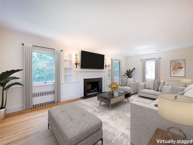 91 Pickwick Road, Manhasset, NY 11030