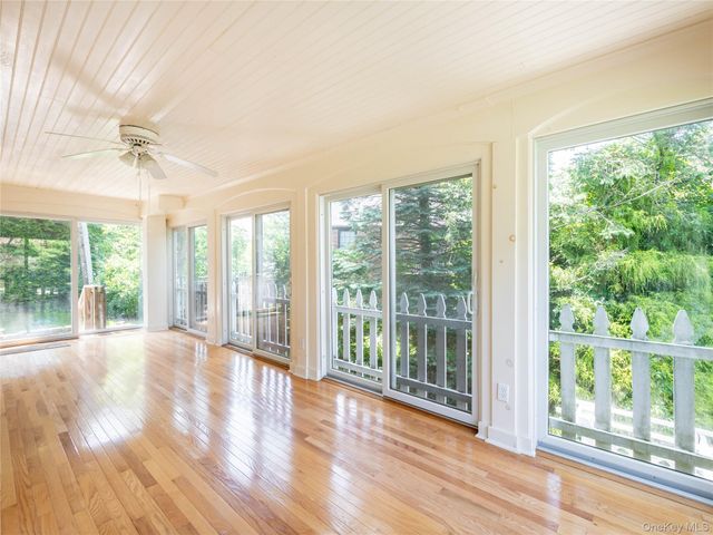 91 Pickwick Road, Manhasset, NY 11030