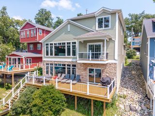 700 274 crooked lake, Angola, IN 46703