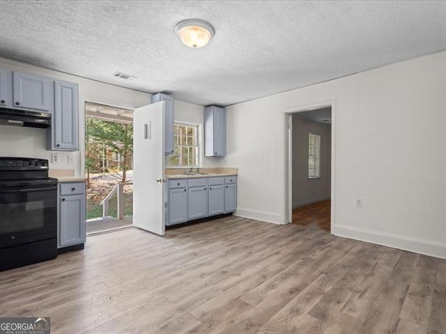 192 Old Carrollton Road, Carrollton, GA 30116
