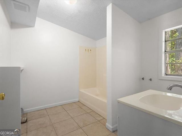 192 Old Carrollton Road, Carrollton, GA 30116