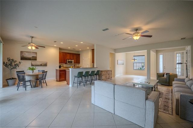 9876 SW 69TH LANE, Ocala, FL 34481