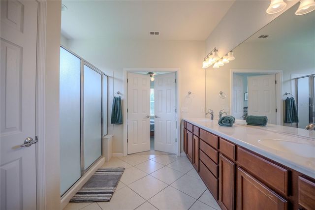 9876 SW 69TH LANE, Ocala, FL 34481
