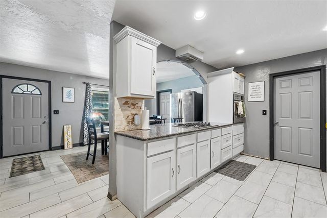 5413 NW 45th Street, Warr Acres, OK 73122