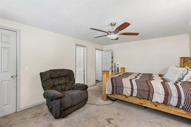 5413 NW 45th Street, Warr Acres, OK 73122