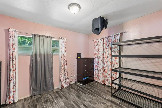 5413 NW 45th Street, Warr Acres, OK 73122